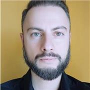 Madrelingua Italiano offre lezioni di italiano per stranieri. Esperienza pregressa all'estero per 5 anni