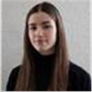 Étudiants en droit dynamique et pédagogue prête à vous aider à approfondir vos connaissances en droit.  