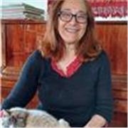 I am a curious, outgoing person, I love English culture and its literature, as I enjoy my Italian one and I can share this passion