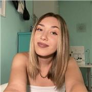 Universitaria e futura insegnante offre servizio di aiuto compiti online e in Val di Susa.