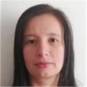 Professeure de langues étrangères (espagnol, anglais et français) avec 20 ans d'expérience.