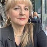 Docente di lingua e letteratura inglese con esperienza trentennale impartisce lezioni di inglese e preparazione per le certificazioni linguistiche. Prima lezione gratuita