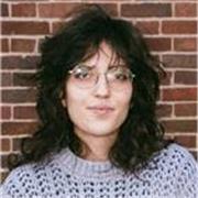 Tutor di lingue per italiano, inglese e tedesco.