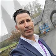 I am an English teacher offering dynamic classes focusing on Speaking and communication. Besides, business English.