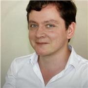 Professeur Franco-Brésilien enseigne le portugais via webcam