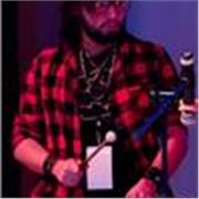 Maestro de Música con especialidad en percusiones y conocimientos en guitarra
