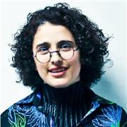 Englisch-Tutorin: Ich spreche fließend englisch, deutsch, und russisch.