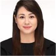 English teacher for all ages and levels, from beginners to advanced students offering personalized lessons online or in person.