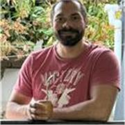 Estudiante de historia imparte clases de historia