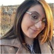 Insegno filosofia e storia affinché i miei studenti possano sviluppare un proprio pensiero critico, autonomo e attuale. 