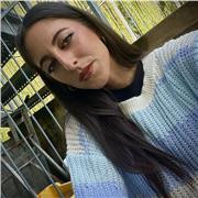 Sei alla ricerca di aiuto per tuo/a figlio/a? Io sono pronta a superare con lui tutte le sue difficoltà, con allegria e sostegno!