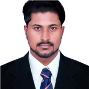 Personal trainer helps in their health and fitness goals through personalized exercise programs