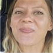 Parli poco italiano?
Vuoi sentirti più sicuro a scuola, al lavoro o nella vita di tutti i giorni?
Ti aiuto io!
Lezioni di italiano