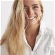 Spanischunterricht einer Masterstudentin für Gymnasiallehramt von A1-C1