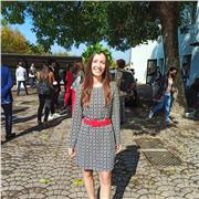 Neolaureata in Biotecnologie Mediche offre ripetizioni di materie scientifiche e inglese