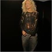 offro il mio supporto per tutti coloro che hanno bisogno di migliorare la loro condizione e ampliare il loro bagaglio