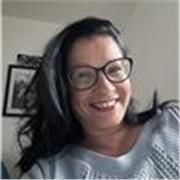 La lingua inglese, che per tanti può sembrare una sfida,come lo è stata per me all’inizio del mio percorso accademico;è un’immersione in un universo di una ricchezza incomparabile.
Scopriremo insieme 