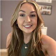 Native Enlish Speaker with experience teaching both children and adults