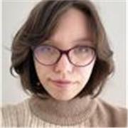 Jóven bilingüe con experiencia en hostelería y cuidados, acredita nivel C1 de inglés Cambridge, con intención de evaluarse para C2