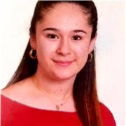 Estudiante Universitaria de tercer curso del Grado/a en Maestro/a de Educación Primaria en la Universitat de València.
