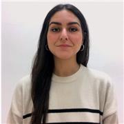 Insegnante certificata per lezioni personalizzate su età e livello