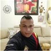 Profesor de matemáticas y gestión financiera, mis clases van dirigidas a toda aquella comunidad que la requiera sean niños, jóvenes o adultos