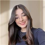 Maestra titulada con Master Universitario en Intervención Psicopedagógica 