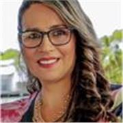 Me defino como una persona confiable, con experiencia como profesora de primaria 