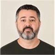31 years of experience / Native speaker