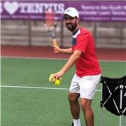 Entrenador con más de 15 años de experiencia