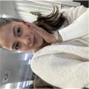 Abogada; especializada en derecho marítimo, relaciones internacionales. Vivi en Charlotte, NC por más de 5 años.