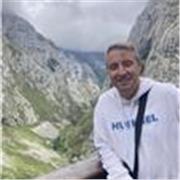 Profesor con 21 años de experiencia impartiendo bachillerato y por tanto con el conocimiento necesario de cómo afrontar la PAU