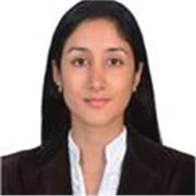 Profesora de inglés, matemática y lengua o redacción que imparte clases a niños y jóvenes de todas las edades