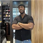 English teacher who tutors students of all ages