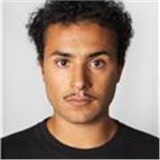 Great speaker, love to talk and communicate, parliamo! 