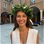 Laureata in Italianistica offre aiuto compiti