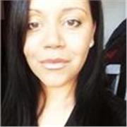Hola soy una mujer de 33 de edad, italo colombiana, apasionada de culturas y idiomas, me encanta poder ayudar a que aprendan sean chicos o mayores.