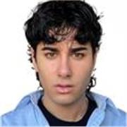 Profesor de varias de las asignaturas troncales de primaria, especializado en artes.