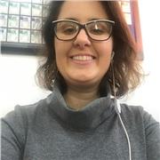 Sou professora licenciada em Química e Matemática, com mais de 15 anos de experiência no ensino fundamental e médio. Minha trajetó