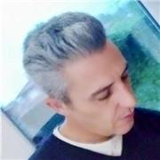 Historiador y divulgador  de historia contemporánea, colaborador en medios de divulgación histórica.