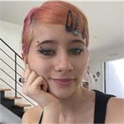 Étudiante en Anglais — Je propose des cours de soutien niveau collège. 