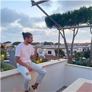 Insegnante madrelingua italiano per materie scientifiche