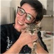 Diplomata in lingue ITCS ERASMO DA ROTTERDAM Bollate - vissuta a Londra 3 mesi - lavorato come baby sitter e frequentato corso presso scuola madrelingua a Londra - agente di viaggio per 11 anni e gestito B&B a Panamà per 6 anni ( uso lingua inglese e spag