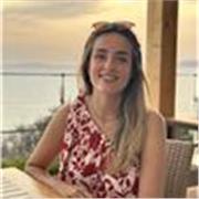 Creo que mis habilidades pueden contribuir enormemente al aprendizaje del alumno. En primer lugar, mi enfoque innovador de la enseñanza me permite explorar constantemente nuevos métodos y técnicas para mantener la experiencia de aprendizaje fresca y atrac