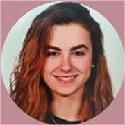 Psicóloga titulada, con experiencia en enseñar técnicas de estudio y apoyo especial en el estudio de forma online y presencial. 