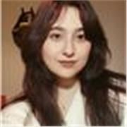 Psicóloga para dar educación adaptada y de cada nivel de los niños.