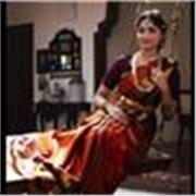 English tutor who teach all age group people