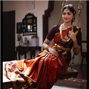 English tutor who teach all age group people