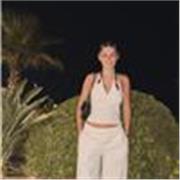 Profesora de primaria apta para todos los niveles.