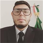 Maestro de matemáticas con 9 años de experiencias impartiendo clases desde primaria hasta nivel universitario